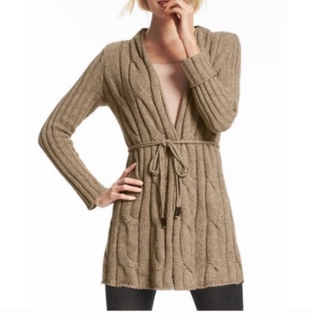 CAbi Acorn Tan Cable Knit Cardigan Sweater Belted Women’s Sz Small #591